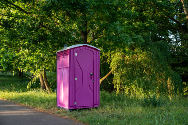 Best Deluxe Portable Toilet Rental  in Beaufort, NC